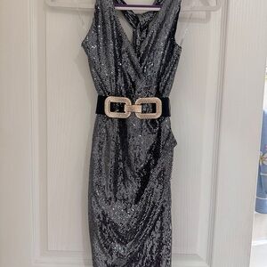 NWT Nookie Elegant Silver Sequin Dress (missing original belt) Size Small